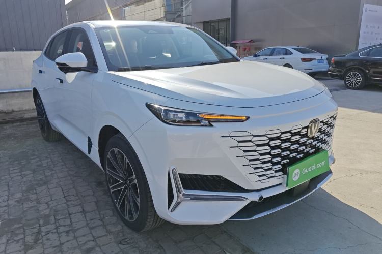 Used Changan UNI-K iDD 2024 ZhiDian iDD 1.5T 135km Smart Leading Model