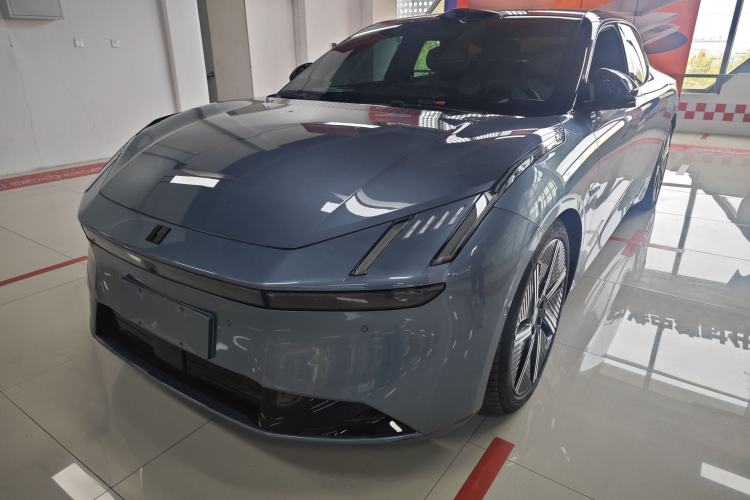 Used Lynk & Co Z10 2025 95 kWh 806 km Range Rear-Wheel Drive Advanced Driver-Assistance System Max