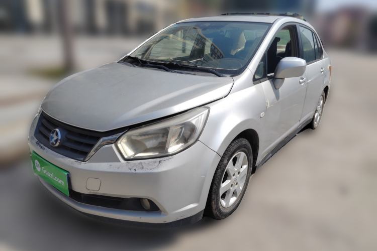 Used Venucia D50 2013 1.6L Manual Luxury Edition