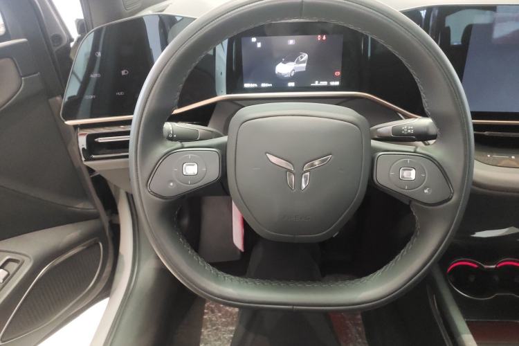 Used Hongqi EH7 2025 640 All-Wheel Drive Smart Selection Edition Steering Wheel