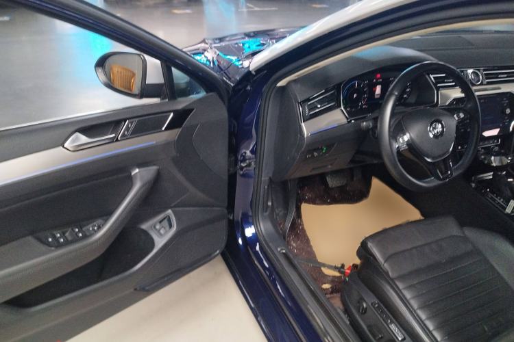 Used Volkswagen Variant New Energy 2019 GTE model
