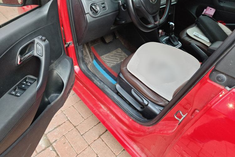 Used Volkswagen Polo 2016 1.4L Automatic Trendy Model Driver Seat