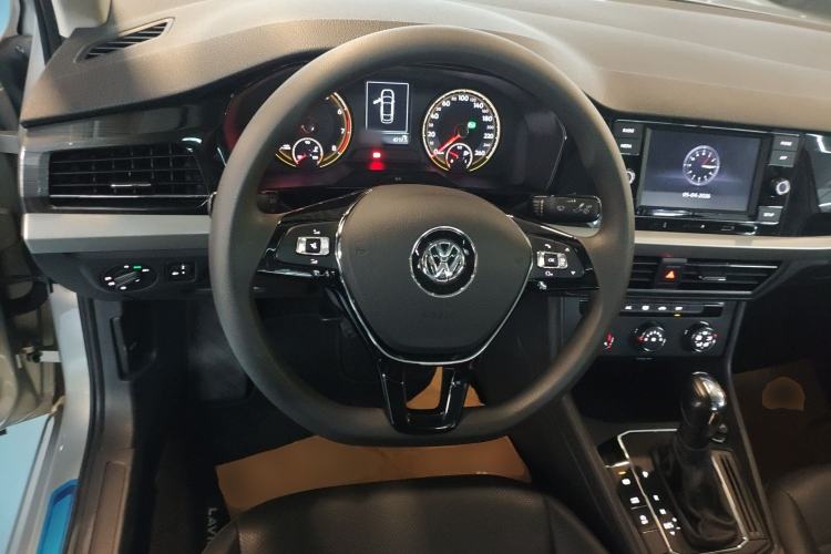 Used Volkswagen Lavida 2019 1.5L Automatic Comfort Edition China VI Standard Steering Wheel