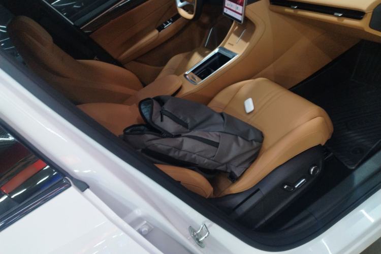 Used Geely Galaxy L7 2025 EM-i 115km Exploration+ Edition
