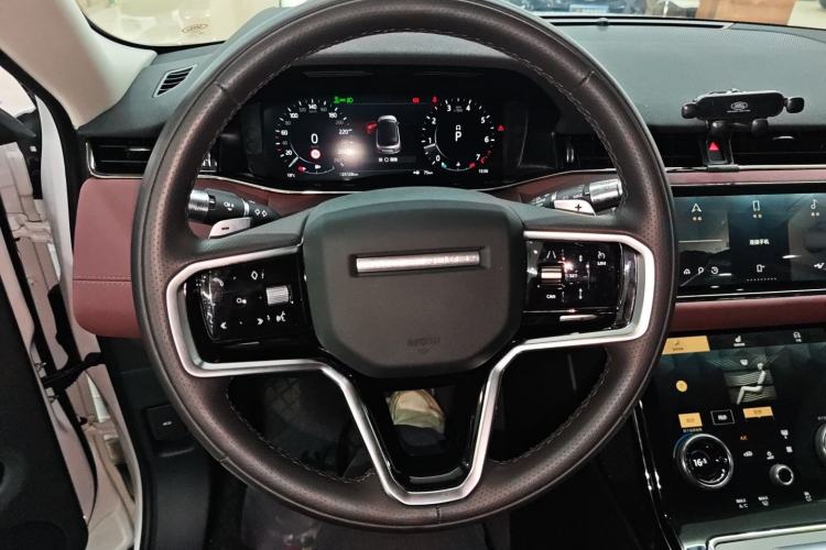 Used Land Rover Range Rover Evoque 2022 Aurora L 249 PS R-Dynamic Luxury Edition
