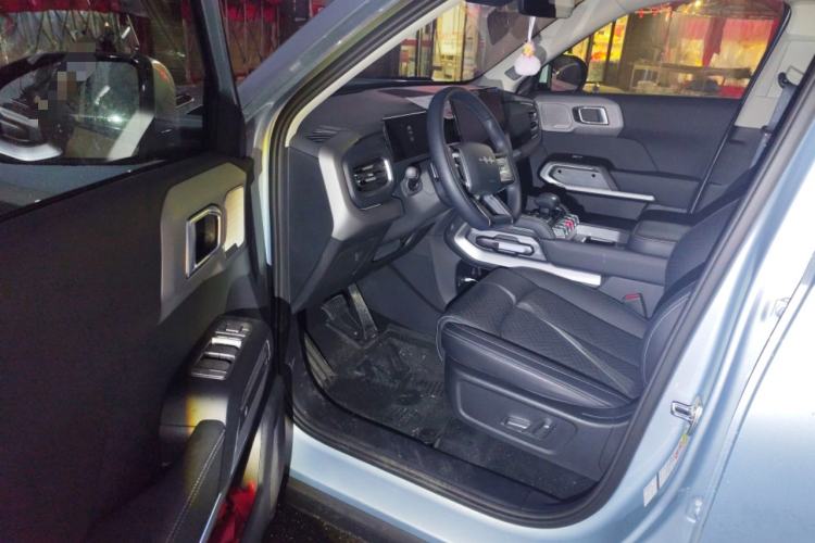 Used Formula Leopard Titanium 3 2025 Model 501KM Rear-Drive Ultra Version