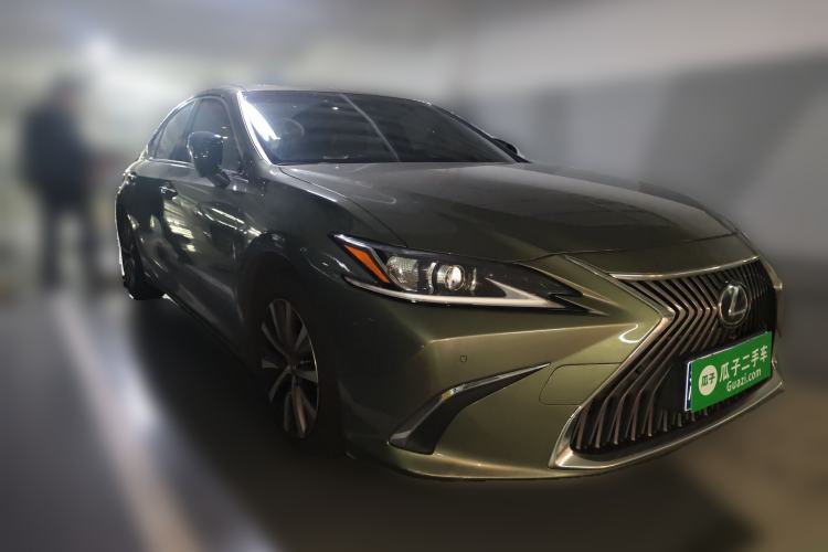 Used Lexus ES 2020 200 Excellence Edition