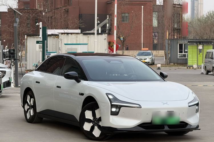 Used XPeng MONA M03 2024 515 Long-Range Front Right 45 Deg