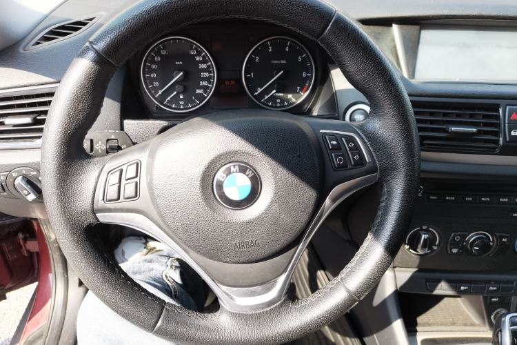 Used BMW X1 2014 sDrive18i Fashion Model
