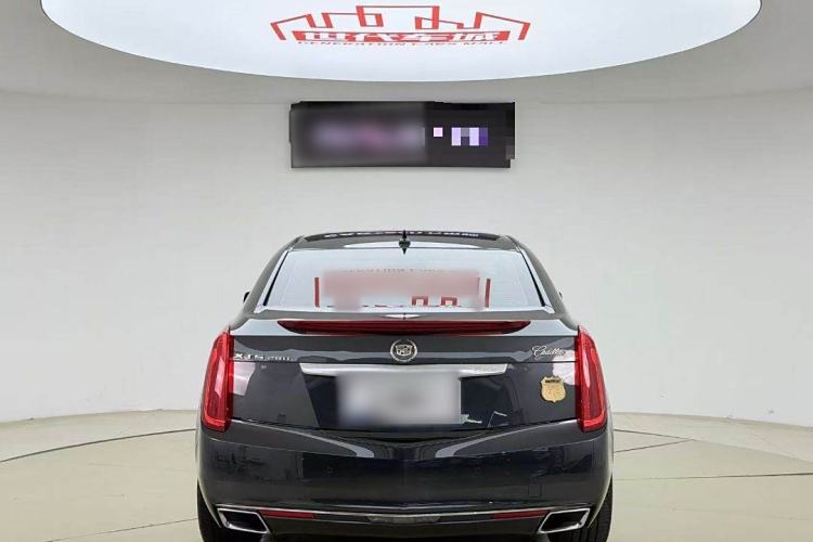 Used Cadillac XTS 2013 28T Leading Model
