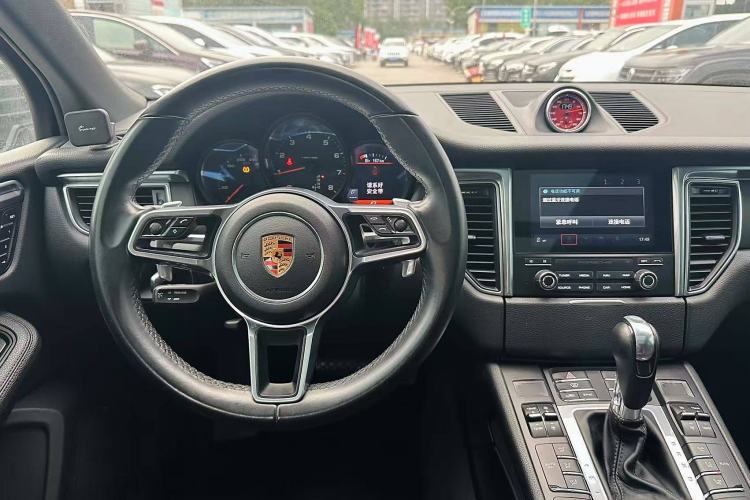 Used Porsche Macan 2017 Macan 2.0T