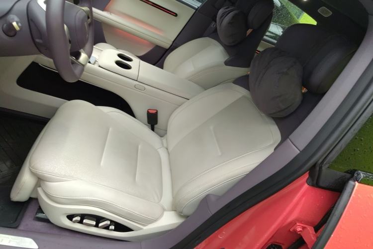 Used Avatr 06 2025 Pro Range-Extended Edition
