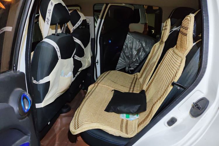 Used JMEV E200L 2017 E200P Comfort Edition
