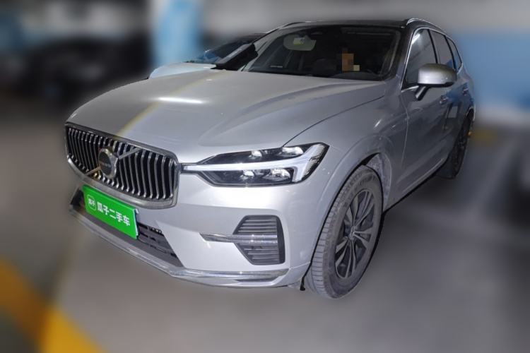 Used Volvo XC60 2023 B5 4x4 Smart Luxury Edition