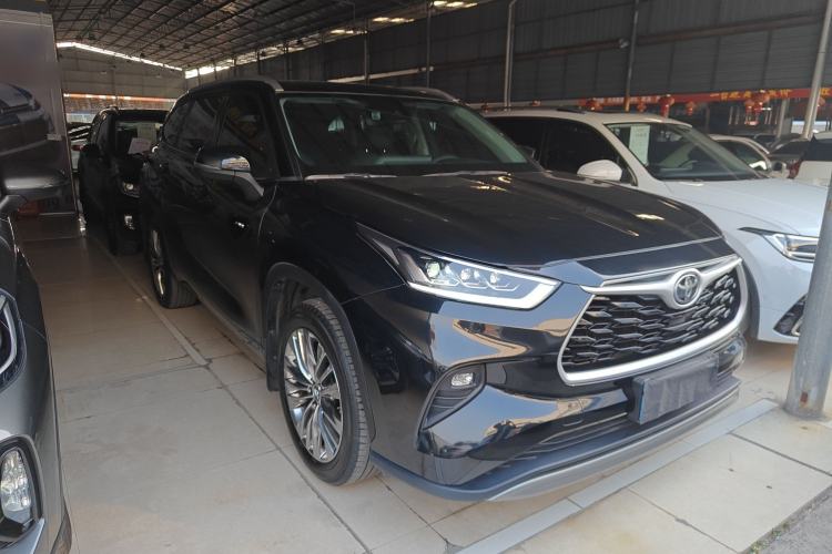 Used Toyota Highlander 2024 2.5L Smart Electric Hybrid Dual-Motor Two-Wheel Drive Luxury Version 7 Seats