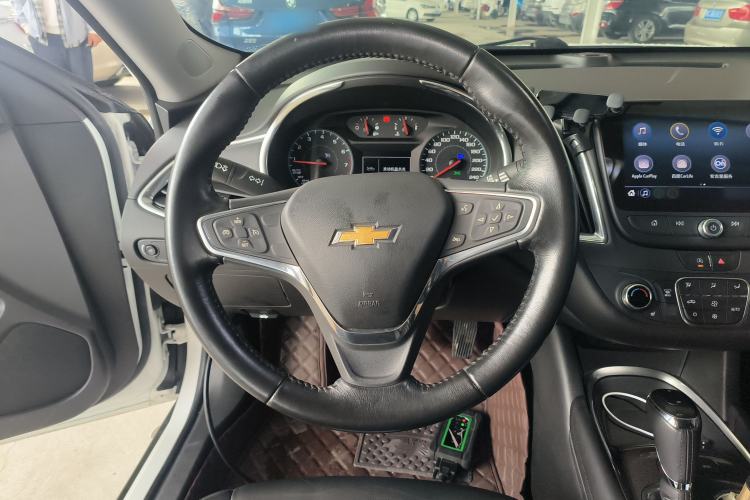 Used Chevrolet Malibu XL 2019 535T CVT Active Version Steering Wheel