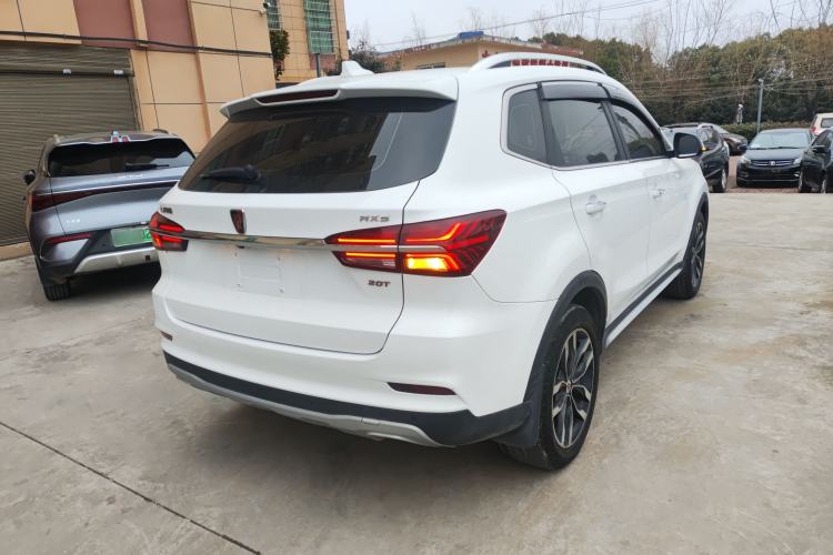 Used Roewe RX5 2018 20T Two-Wheel Drive Manual Internet Smart Edition