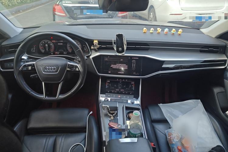 Used Audi A7 2020 45 TFSI Prestige Edition Center Console