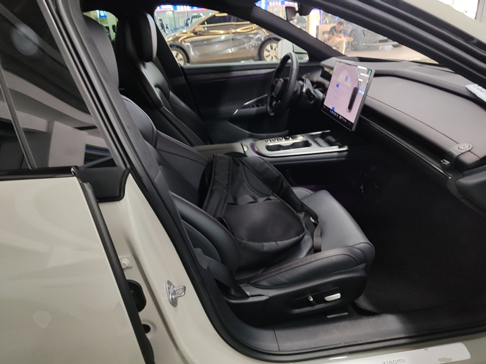 Xiaomi Auto SU7 2024 Four-Wheel Drive Ultra-Long Range Advanced Intelligent Driving Max Edition — снимка 19