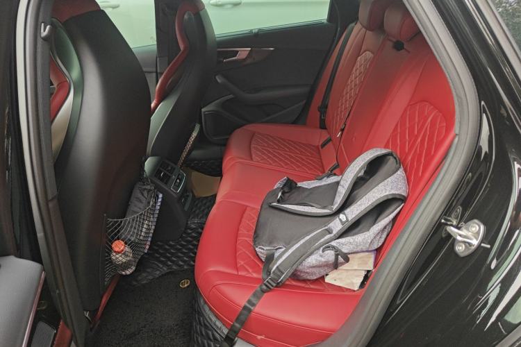 Used Audi S4 2024 S4 Avant 3.0TFSI Left Rear Seat