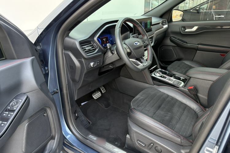 Used Ford Escape 2020 EcoBoost 245 Four-Wheel Drive ST-LINE Deluxe Edition
