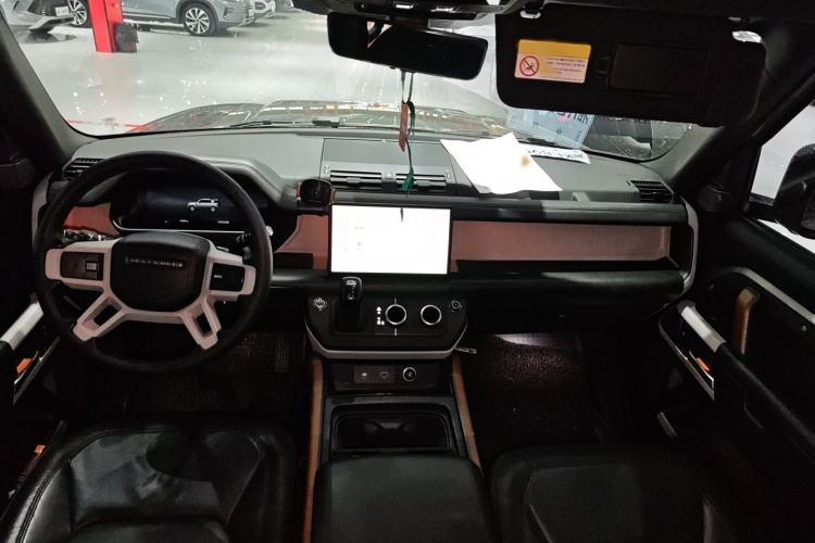 Used Land Rover Defender 2023 Facelift 110 3.0T P400 X-DYNAMIC HSE