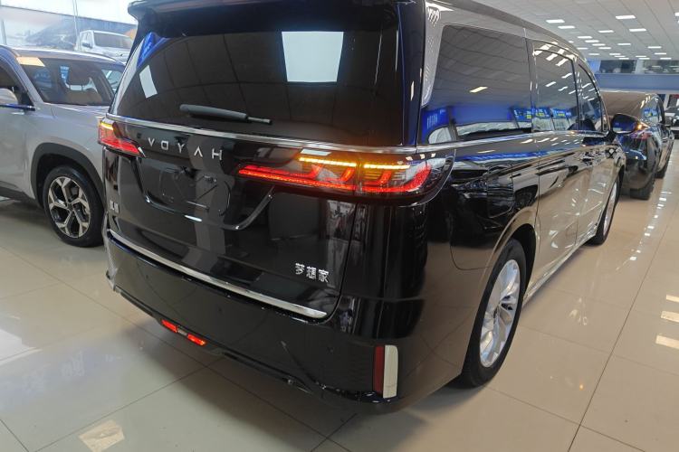 Used VOYAH Dream 2022 Low-Carbon Edition Home Rear Right 45 Deg