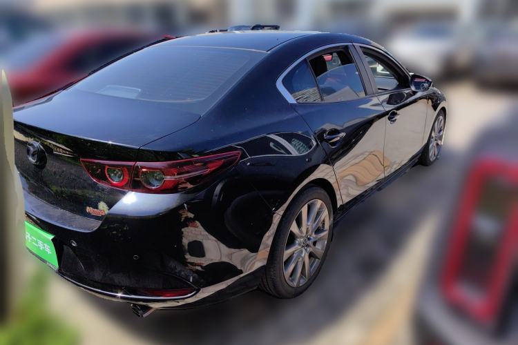 Used Mazda 3 Axela 2021 2.0L Automatic Zhiyao Edition
