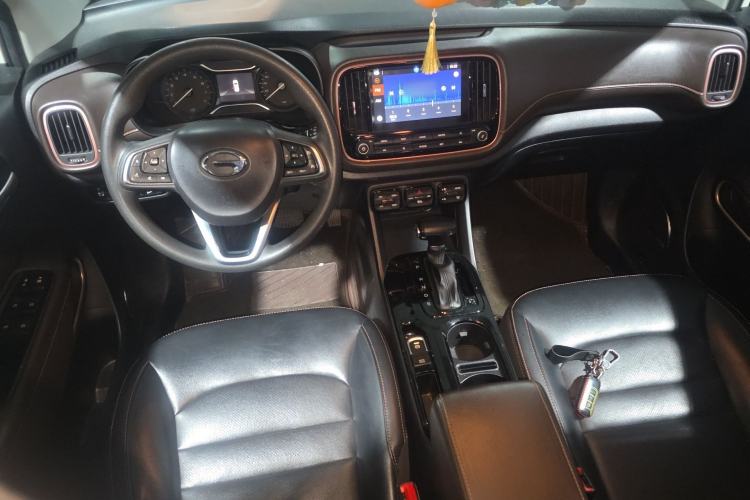 Used GAC Trumpchi GS3 2017 200T Automatic Luxury Edition Center Console