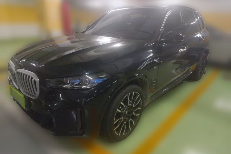 Used BMW X5 2023 xDrive 40Li M Sport Night Edition Package