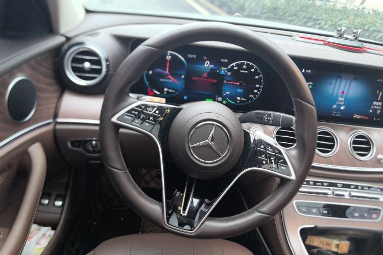 Used Mercedes-Benz E-Class New Energy 2023 E 350 e L Plug-in Hybrid Sedan