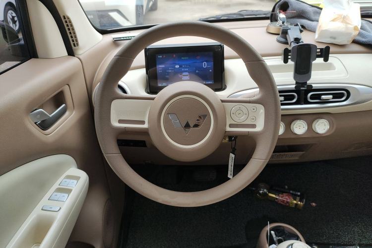 Used Wuling Hongguang MINIEV 2025 Four-Door Version Advanced Edition