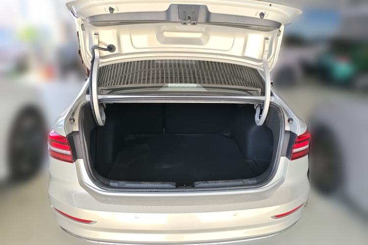 Used Volkswagen Lavida 2019 280TSI DSG Luxury Edition China VI Standard Trunk