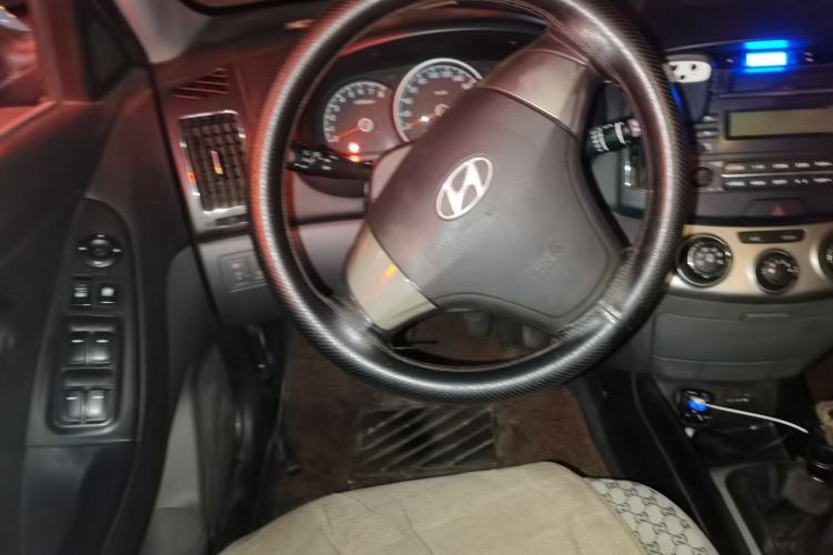 Used Hyundai Celesta 2011 1.6L Manual Comfort Edition
