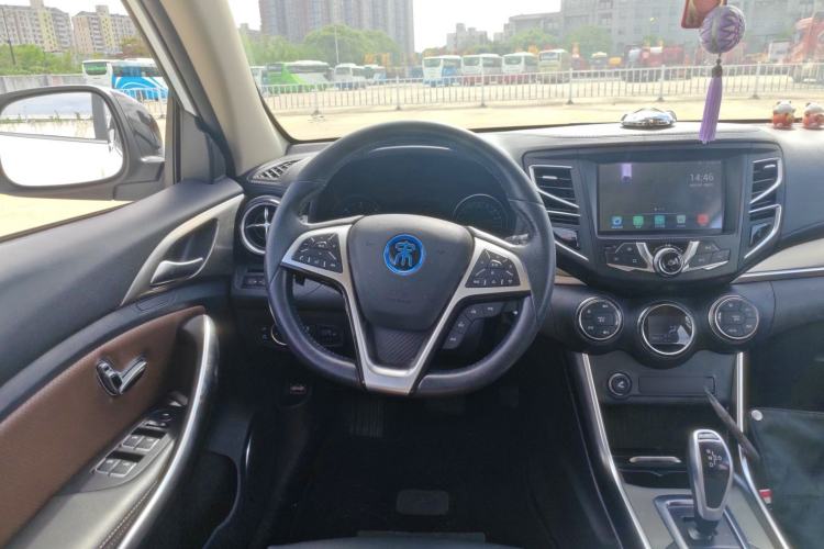 Used BYD Song New Energy 2017 Song DM 1.5TID All-Wheel Drive Luxury Model
