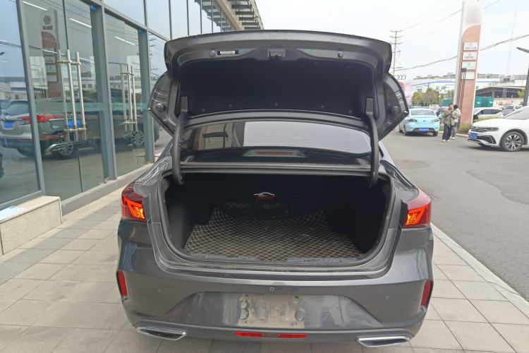 Used CHANGAN Eado 2021 PLUS Blue Whale NE 1.4T GDI DCT Flagship Model Trunk