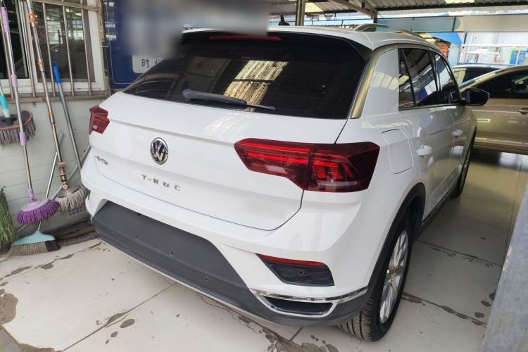 Used Volkswagen T-ROC 2020 230TSI DSG Two-Wheel Drive Advanced Version Rear Right 45 Deg