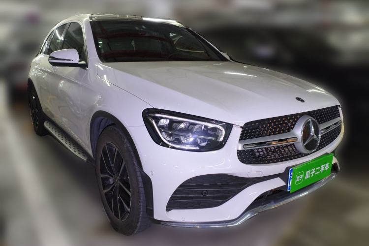 Used Mercedes-Benz GLC 2022 GLC 260 L 4MATIC Luxury Model Front Right 45 Deg