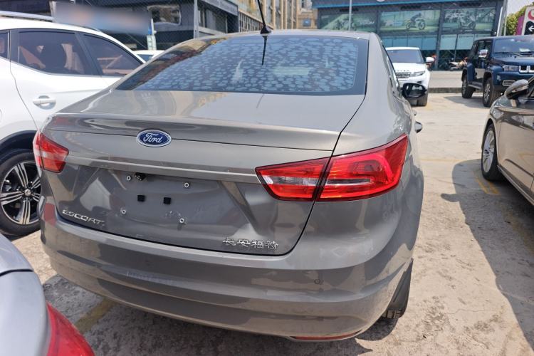 Used Ford Escort 2017 Revised Version 1.5L Manual Comfort Edition