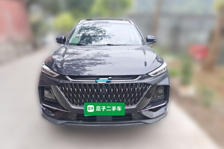 Used CHANGAN OSHAN X7 PLUS 2022 1.5T Blue Whale Edition Automatic Prestige Version Front