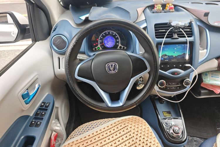 Used CHANGAN Benni E-Star 2021 National Edition Colorful Version Lithium Iron Phosphate (31.86 kWh) Steering Wheel