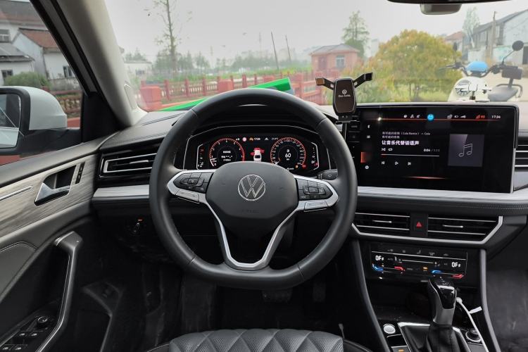 Used Volkswagen Sagitar 2024 300TSI DSG Excellence Edition
