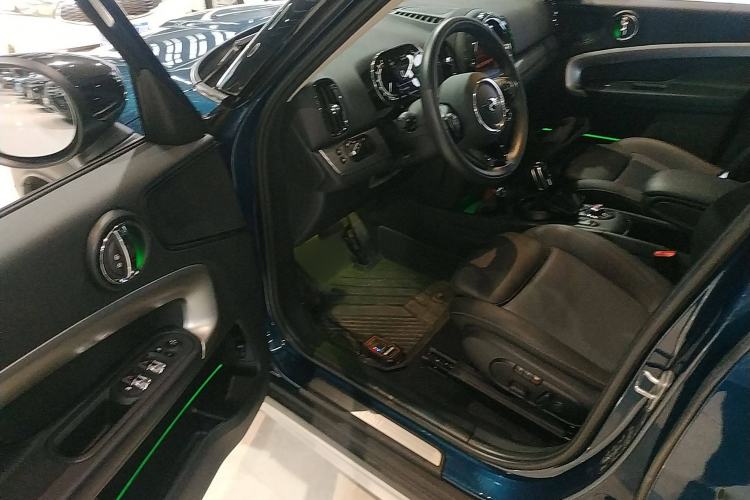 Used MINI Countryman 2021 1.5T COOPER ALL4 Laguna Blue Limited Edition
