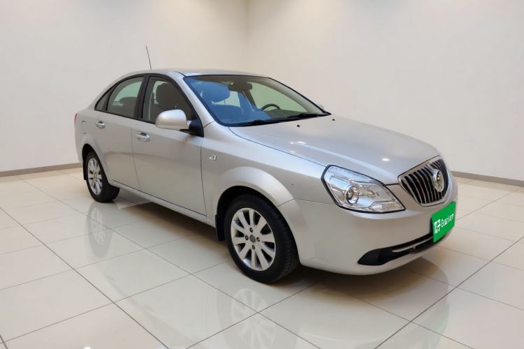 Used Buick Excelle 2013 1.5L Automatic Luxury Model Front Right 45 Deg