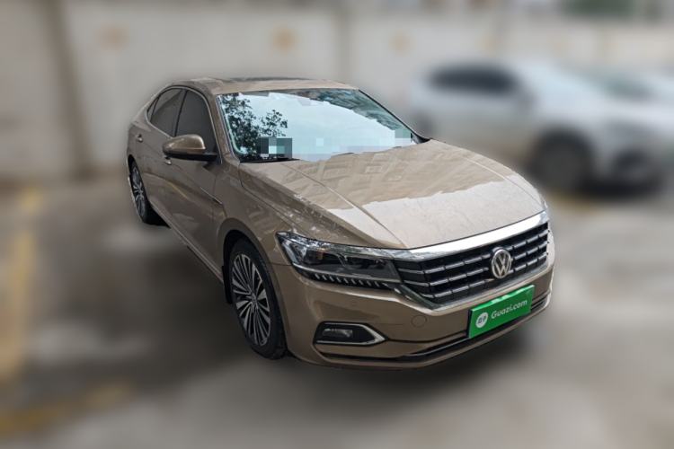 Used Volkswagen Passat 2020 330TSI Luxury Edition China VI