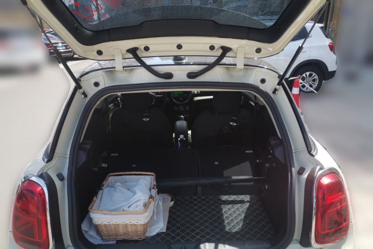 Used MINI 2018 1.5T COOPER Classic Edition
