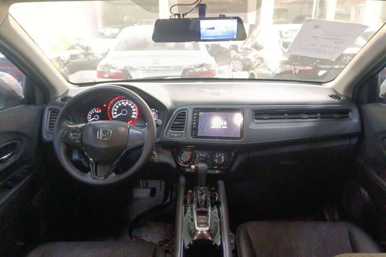 Used Honda Vezel 2020 1.5L CVT Pioneer Edition
