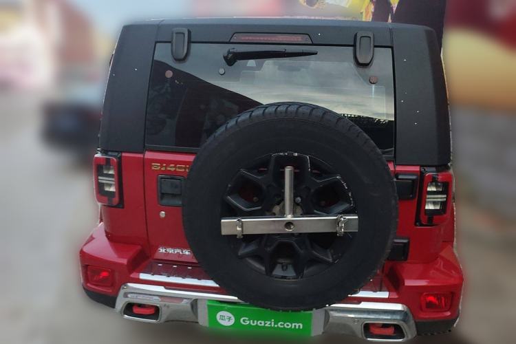 Used BAIC Off-Road BJ40 2018 2.3T Automatic Four-Wheel Drive Ring of the Tower Champion Edition China V Emission Standard