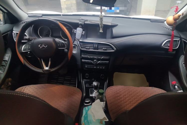 Used Infiniti QX30 2017 2.0T Four-Wheel Drive Fashion Edition