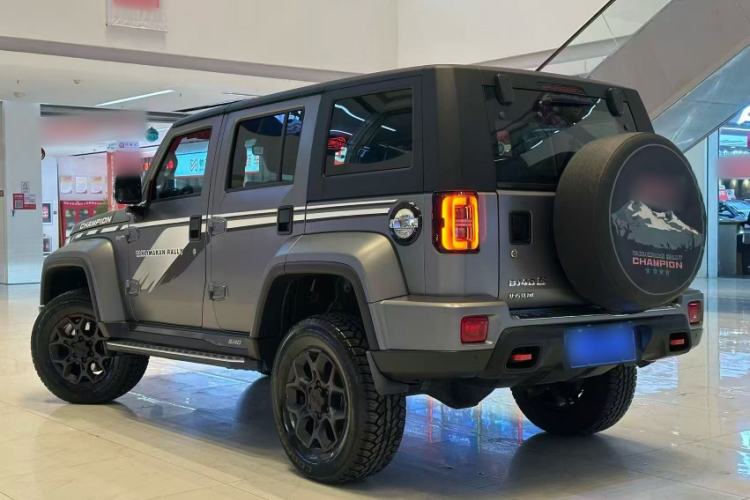 Used BAIC Off-Road BJ40 2022 2.0T Automatic Four-Wheel Drive Ring of the Tower Champion Edition
